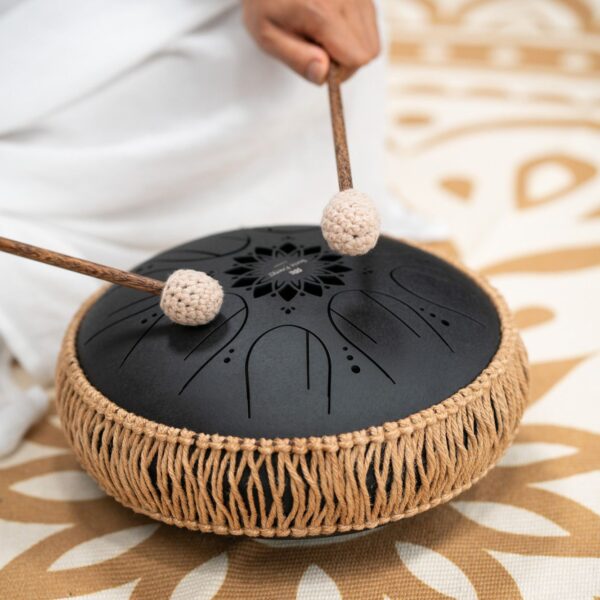 Meinl Sonic Energy Steel Tongue Drum 10″ Ø25cm Medium Octave Si Minore 432 Hz Black MOSTD1BK