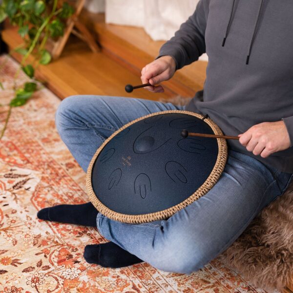 Meinl Sonic Energy Steel Tongue Drum 16″ Ø 40cm Octave Re Amara Navy Blue OSTD2NB